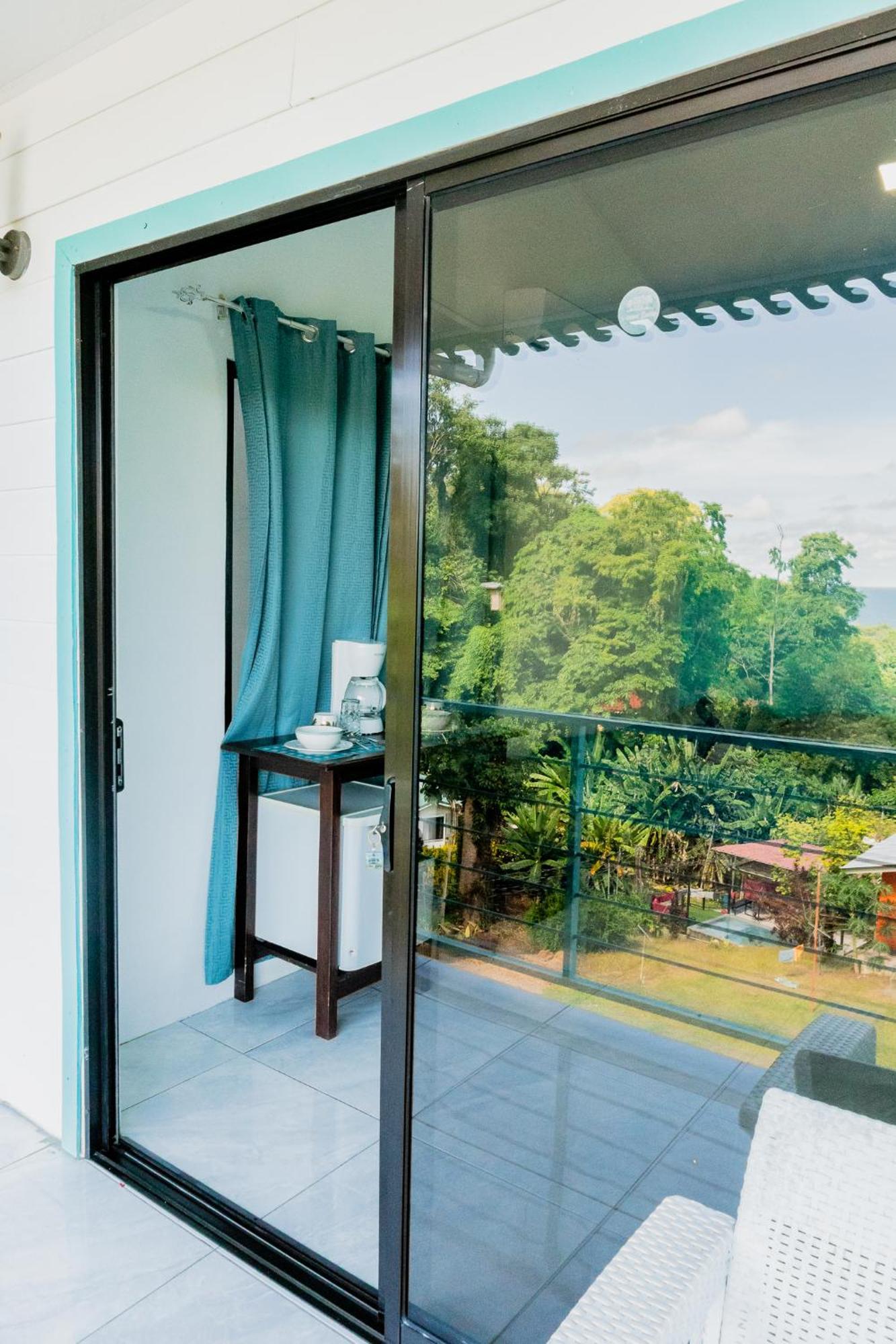 Ocean'S Breeze Apartment And Rooms Puerto Viejo de Talamanca Room photo