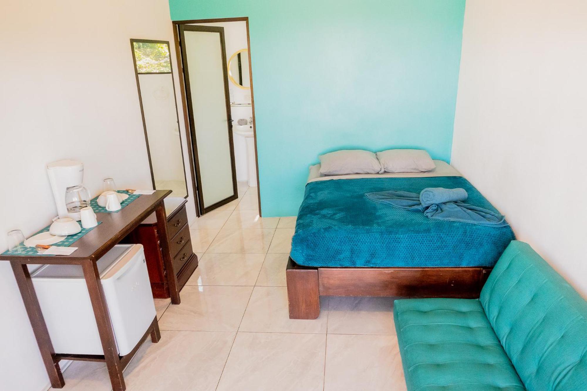 Ocean'S Breeze Apartment And Rooms Puerto Viejo de Talamanca Exterior photo