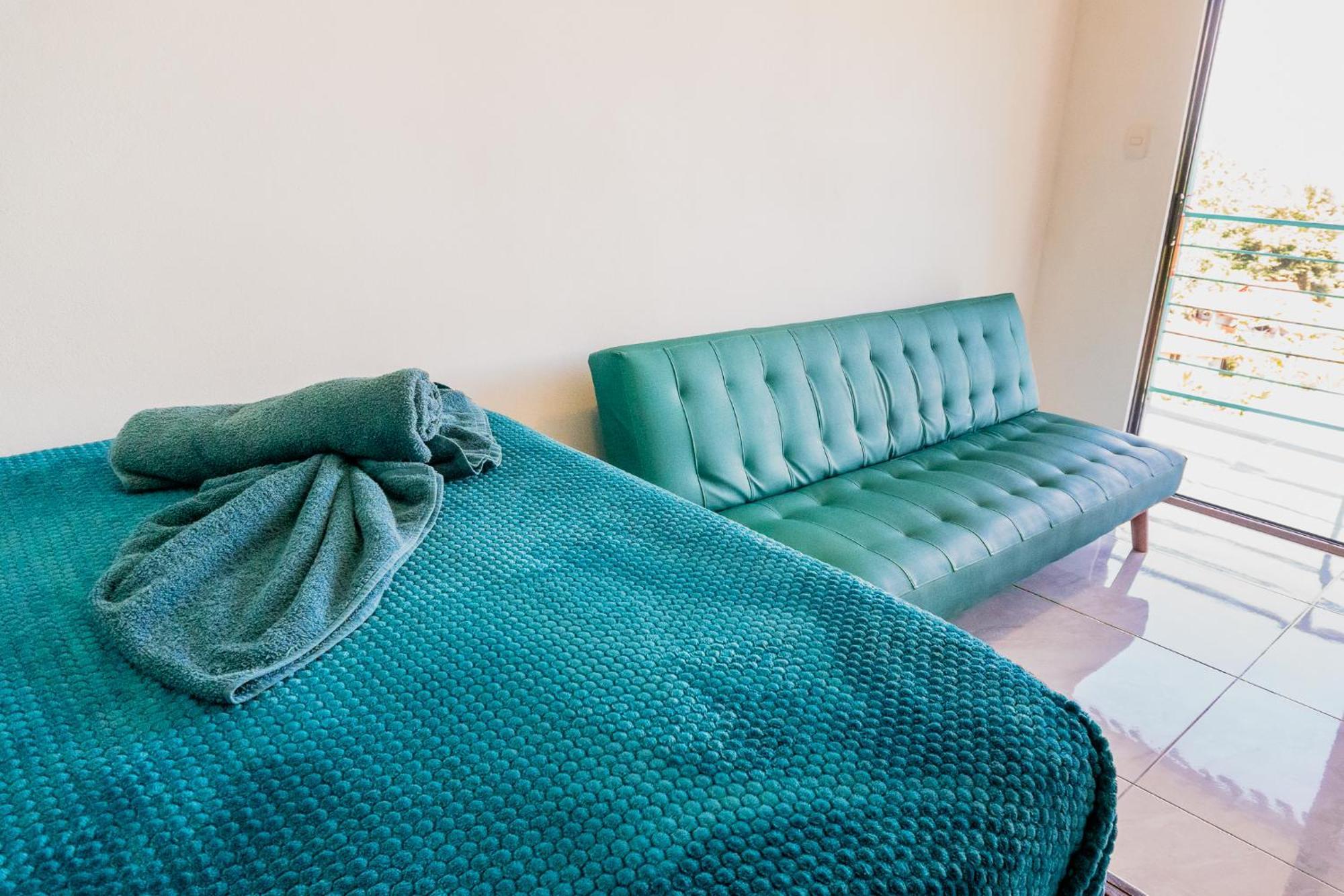 Ocean'S Breeze Apartment And Rooms Puerto Viejo de Talamanca Exterior photo